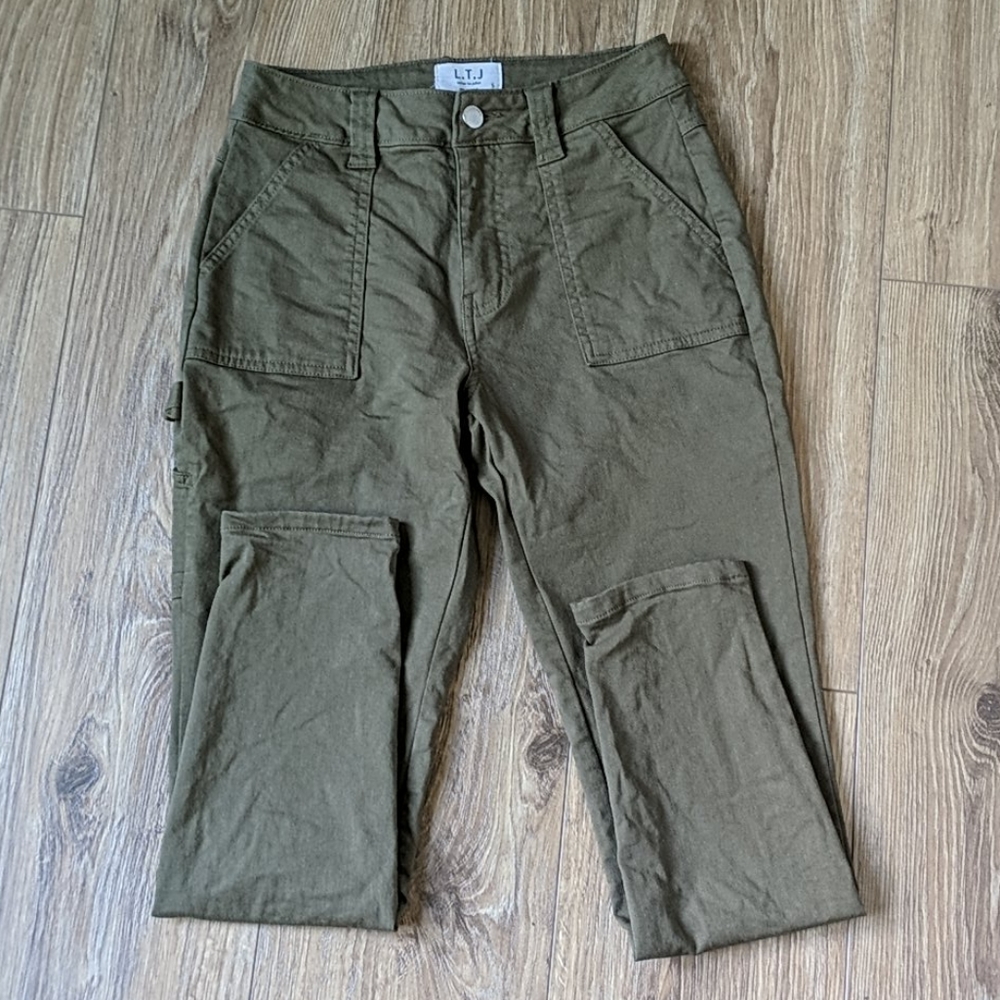 NEW letter to juliet green pants